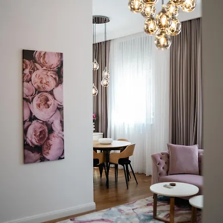 Modern And Luxury Nest Apartman